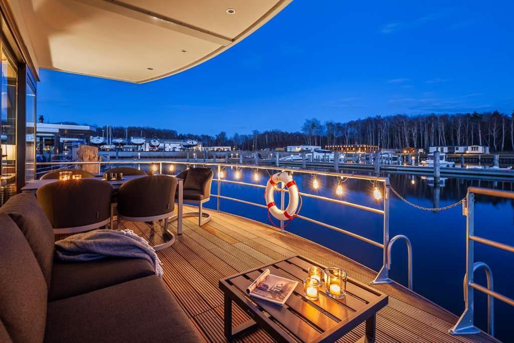 Floatinghouses Peenemünde Exterior foto